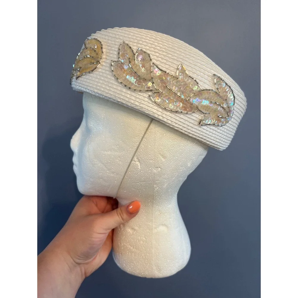Vintage Woven White Pill Box‎ Hat W Sequin Pattern Elastic Strap 50s/60s Elegant